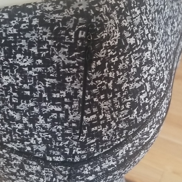Lululemon cropped leggings - Picture 11 of 16